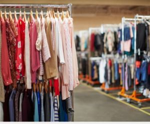 selecting-uk-clothing-distributors-for-your-business